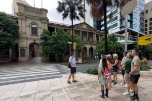 Best of Brisbane Walking Tour: local guide, snack, small group - The route: landmarks, details, and what to notice at each stop