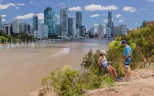 Brisbane: Abseiling at Kangaroo Point Cliffs - The 90 Minutes: From Stairs to Step-Off to Smooth Finish