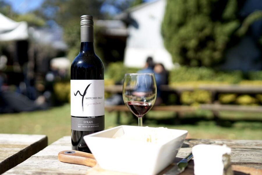 Brisbane: Boutique Winery Tour with Gourmet Lunch - Optional add-ons: cheese and fudge tastings