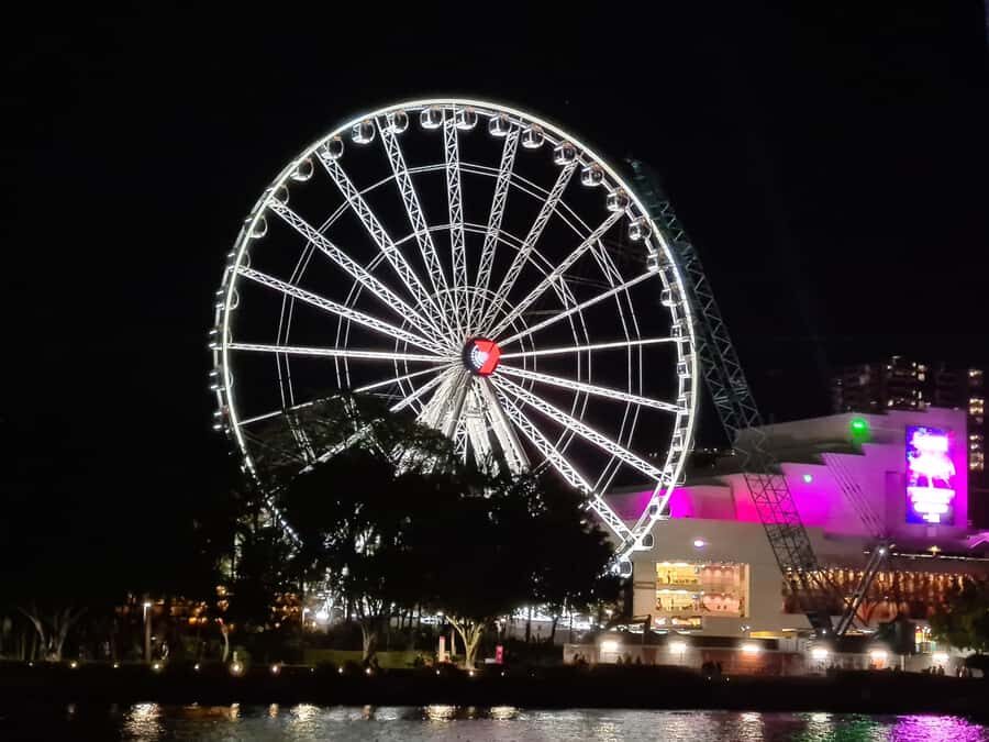 Brisbane: Sunset City Lights Cruise 5.30pm or 6pm <em>seasonal – Key Things That Make This Cruise Worth Your Time’ /></p>
<ul>
<li><strong>Sunset-to-lights timing</strong>: you catch the city as it shifts from day to night on the water</li>
<li><strong>Two iconic sights</strong>: <strong>Story Bridge</strong> and <strong>Kangaroo Cliffs</strong> are part of the route</li>
<li><strong>Included charcuterie</strong>: a share board is provided at the start, and it’s not an afterthought</li>
<li><strong>Licensed onboard bar</strong>: buy drinks and relax to the background music</li>
<li><strong>Smooth, relaxing ride</strong>: guests repeatedly mention the calm atmosphere and friendly crew</li>
</ul>
<h2 id="why-brisbanes-city-lights-cruise-feels-like-a-perfect-evening-plan">Why Brisbane’s City Lights Cruise Feels Like a Perfect Evening Plan</h2>
<p><img src=